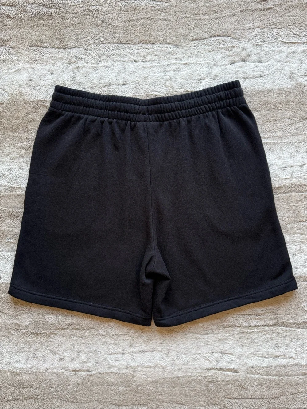 The North Face NSE Box Logo Shorts in Black Size L
